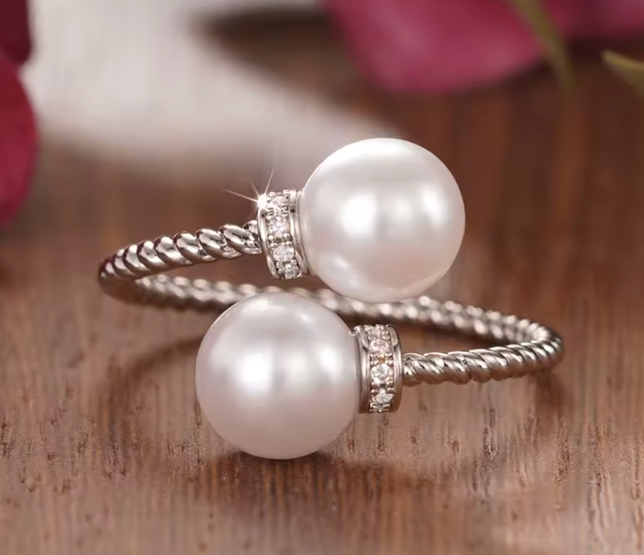 Luxury Adjustable Pearl Ring for Women