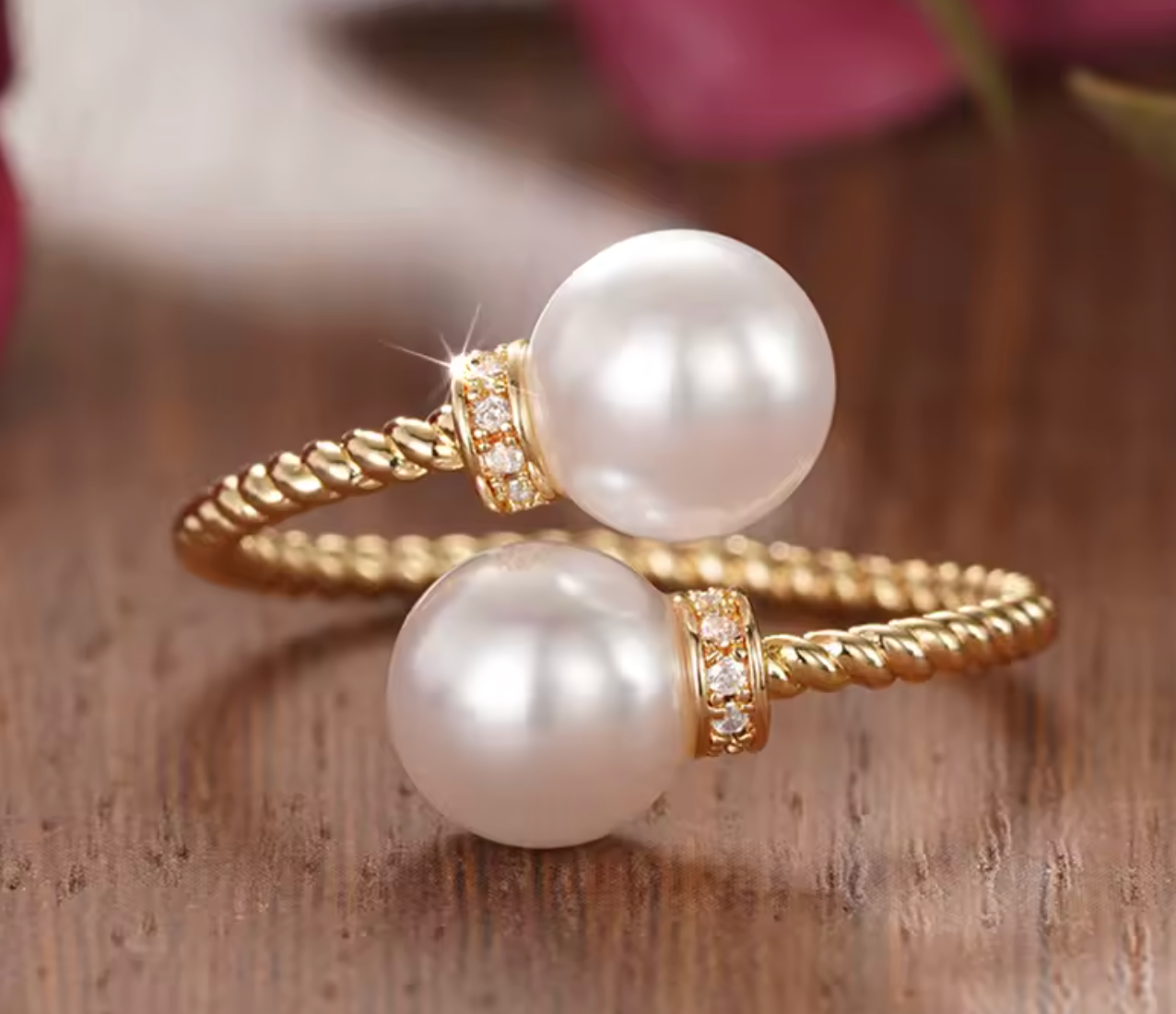 Luxury Adjustable Pearl Ring for Women