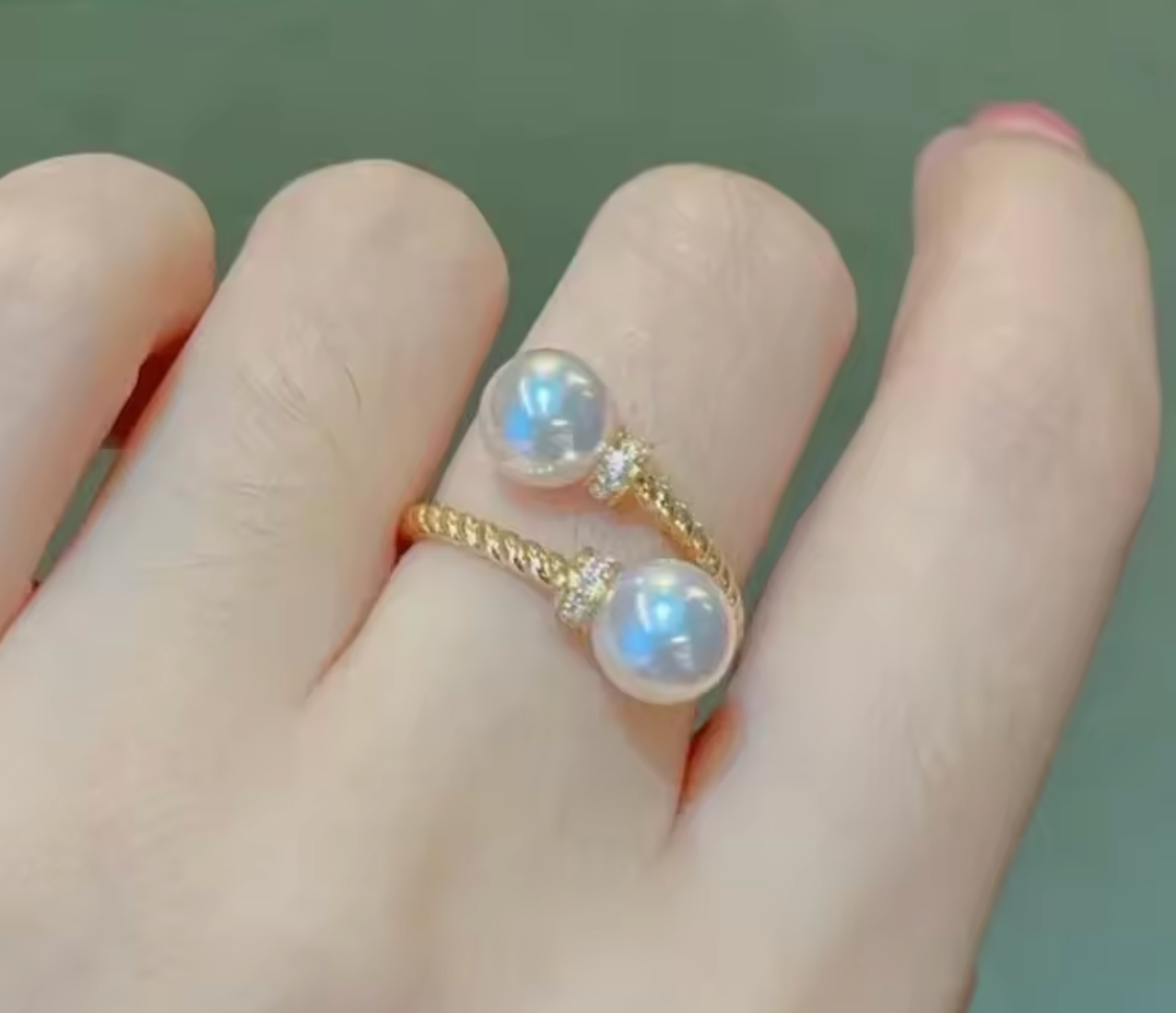 Luxury Adjustable Pearl Ring for Women