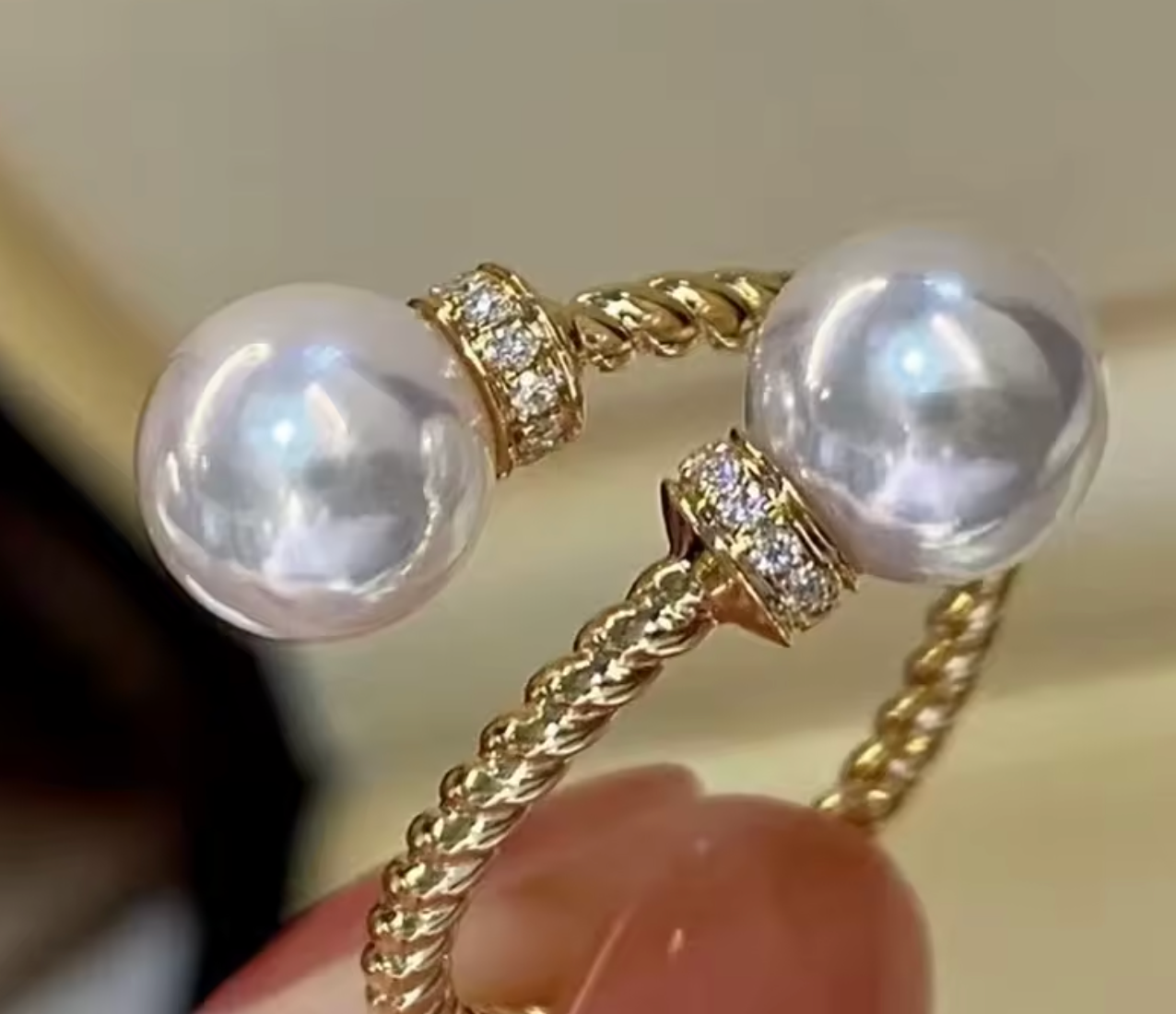 Luxury Adjustable Pearl Ring for Women