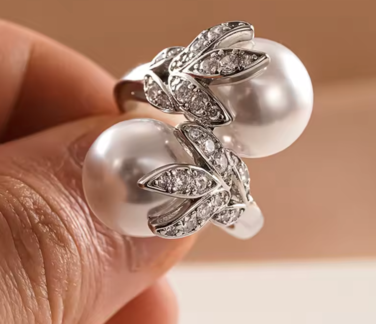Huitan Elegant Pearl Engagement Ring for Women