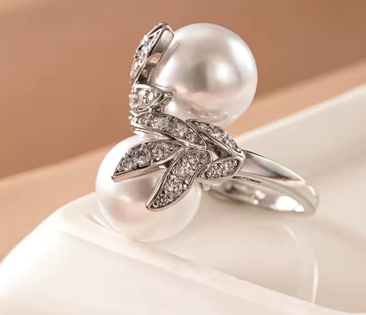 Huitan Elegant Pearl Engagement Ring for Women