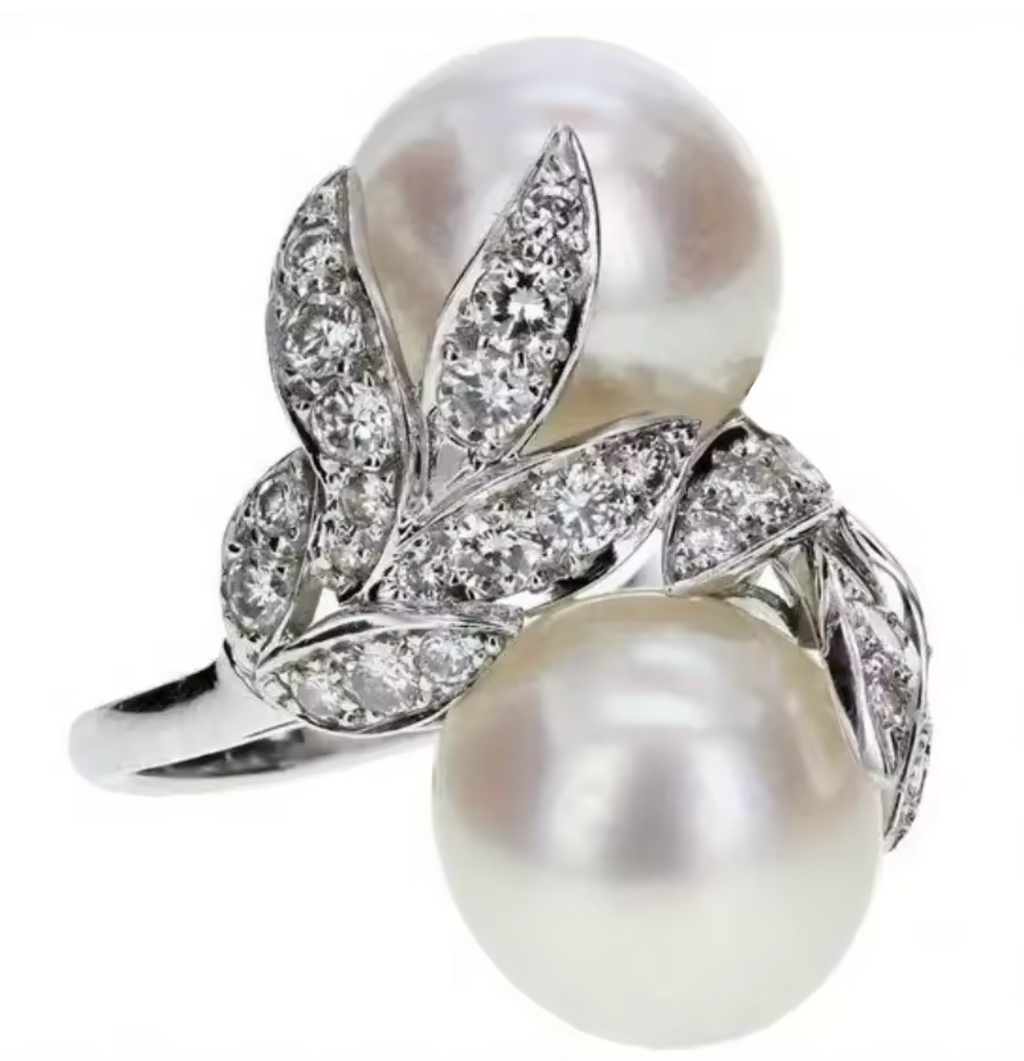 Huitan Elegant Pearl Engagement Ring for Women